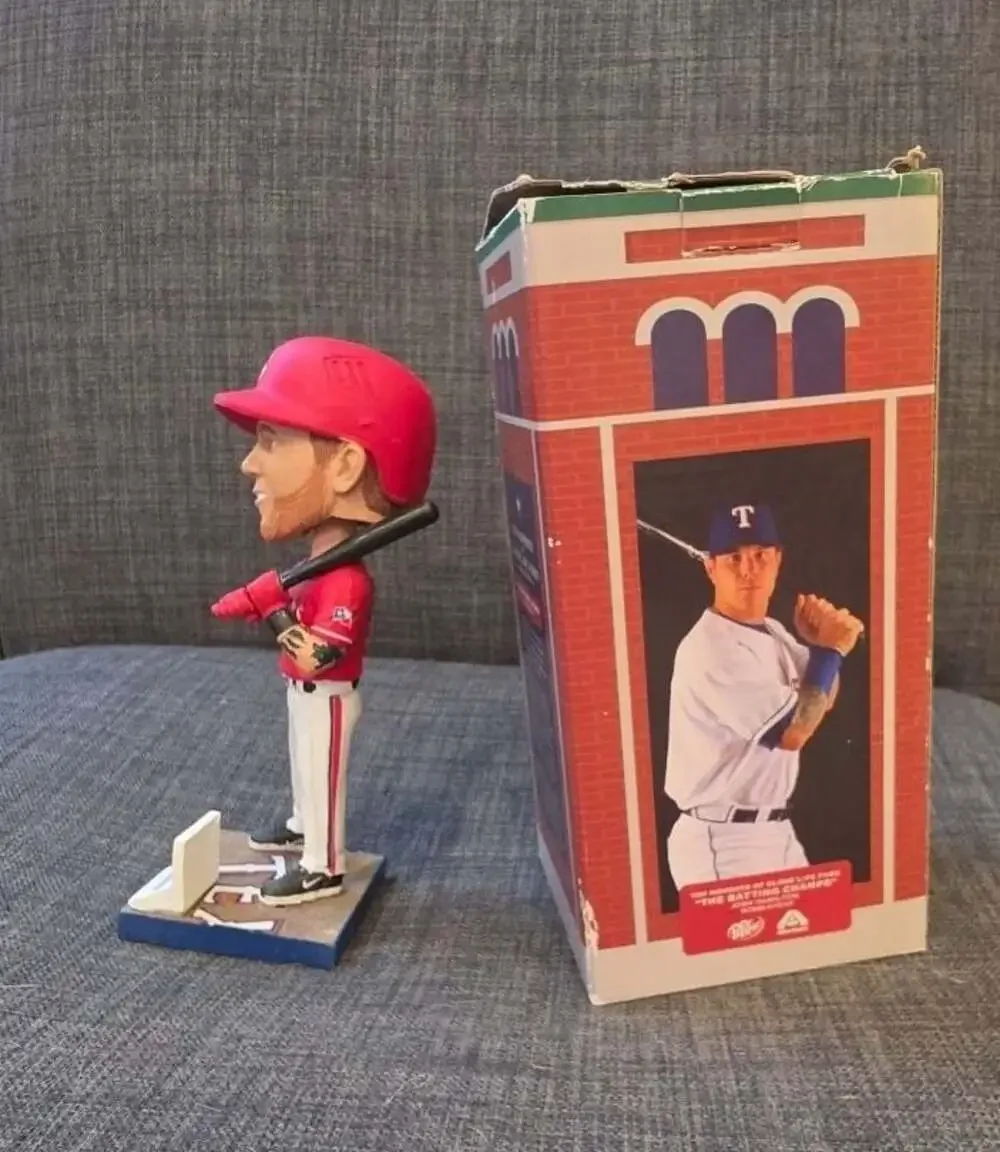 2010 Josh Hamilton Texas Rangers 2010 A.L. Batting Champion Bobblehead with Box